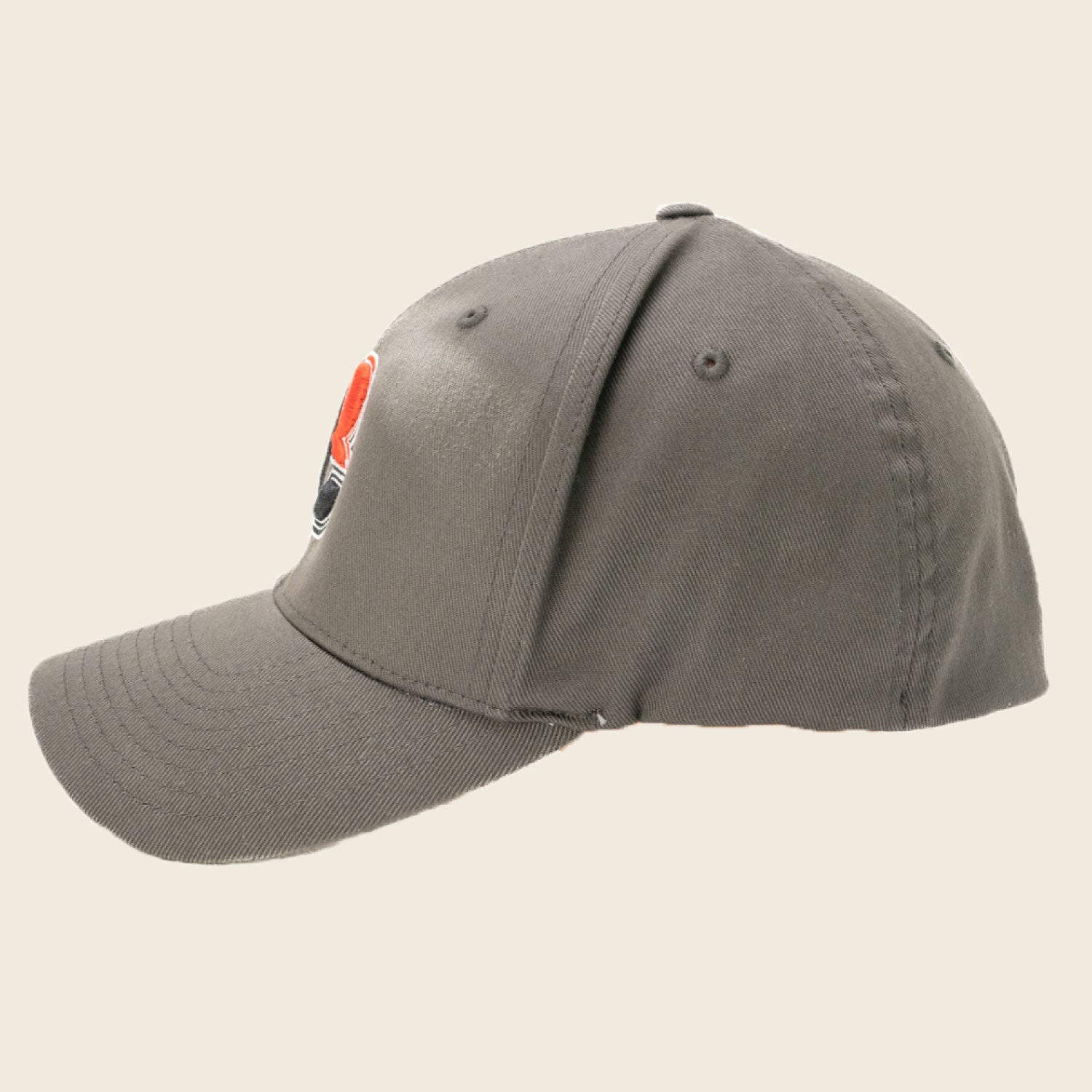 Lade das Bild in den Galerie-Viewer, BASECAP „LB“ LOGO / GEBOGEN