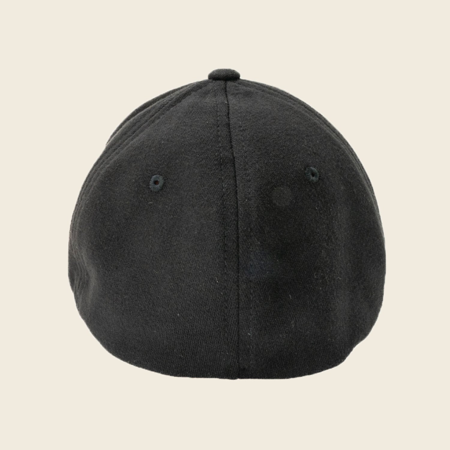 Lade das Bild in den Galerie-Viewer, BASECAP „LB“ LOGO / GEBOGEN